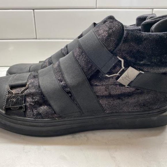 Men’s Encore By Fiesso, Iridescent Hightop Slip-On Tennis Shoes, Size 11 - Picture 1 of 10